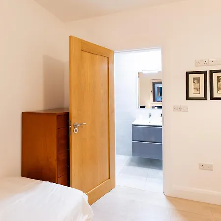 Bed & Breakfast 'amalfi' Coast Road, Oranmore 3*